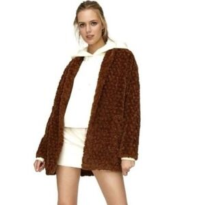 Aritzia Wilfred brown Teddy plush Jacket size large